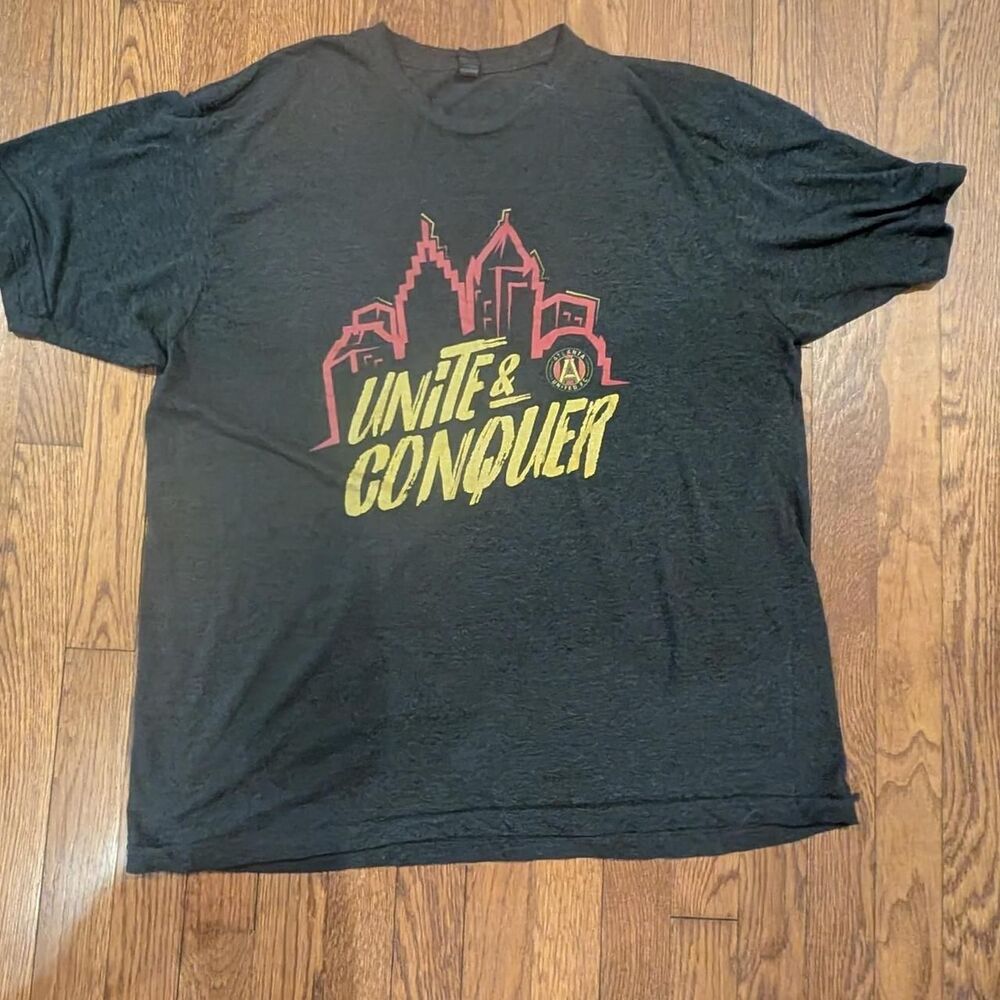 MLS Men's Black Atlanta United T-shirt